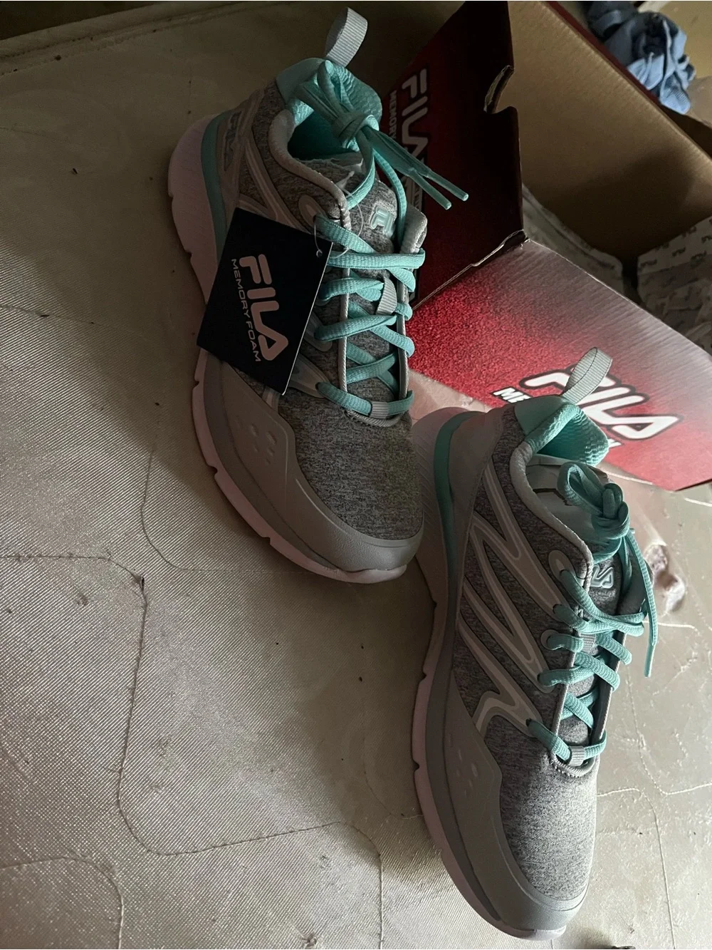 Women’s shoes